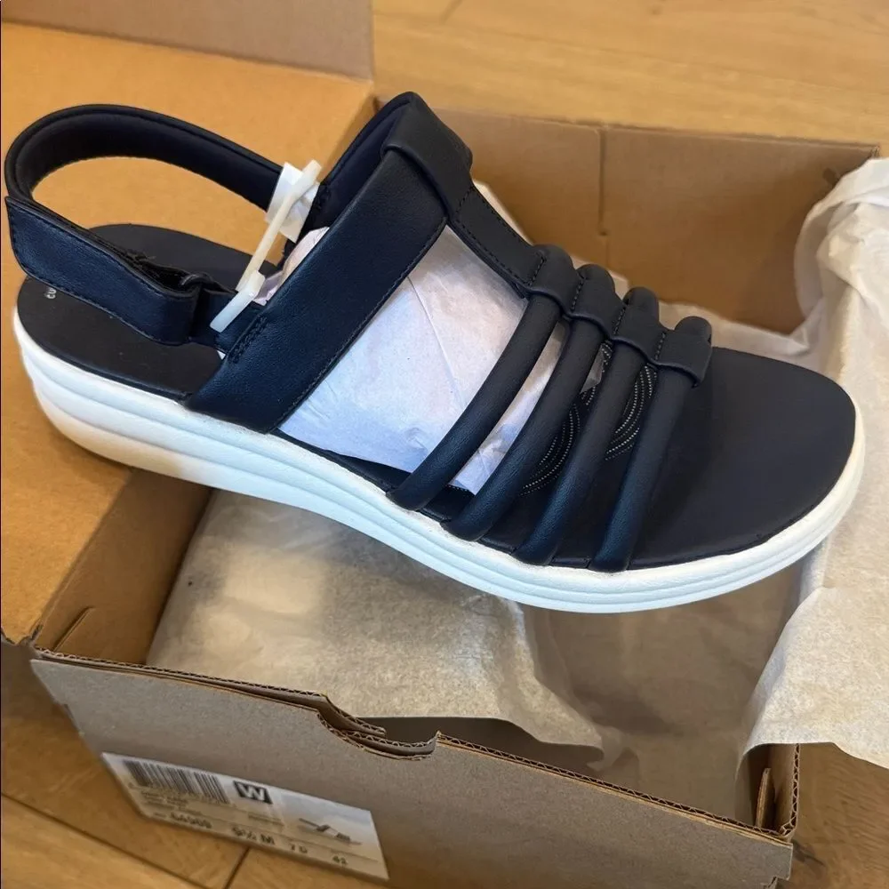 Women's Navy Sandals